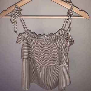 Shoulder tie tank top